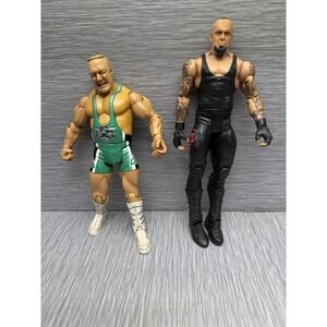 WWE Action Figures Lot of 2 Undertaker Mattel 2011 Chris Benoit‎ Jakks 2003